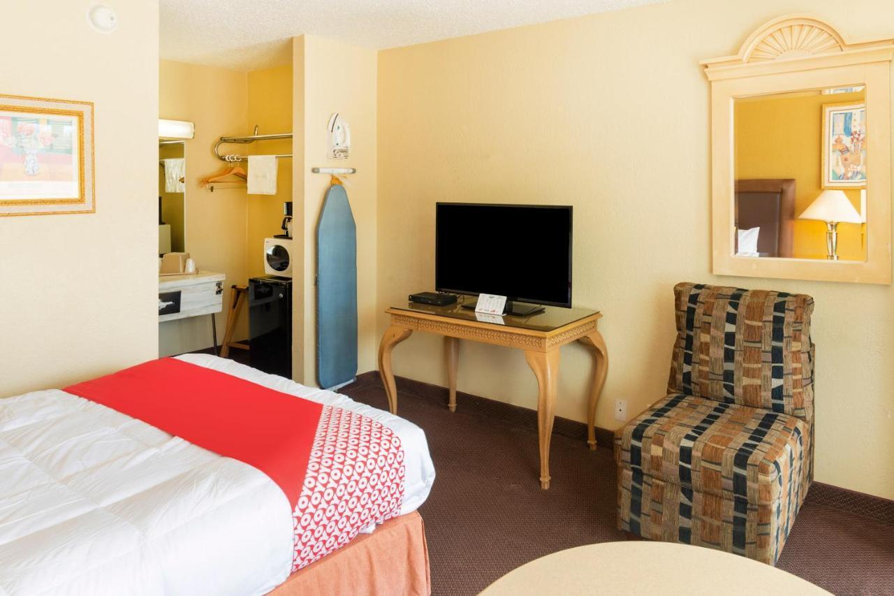 Oyo Hotel Guymon Ok Us-64 Экстерьер фото